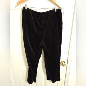 Dialogue Women's Black Velour Pants Size 1X